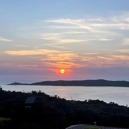 Charmant T2 Cargese, Corse *